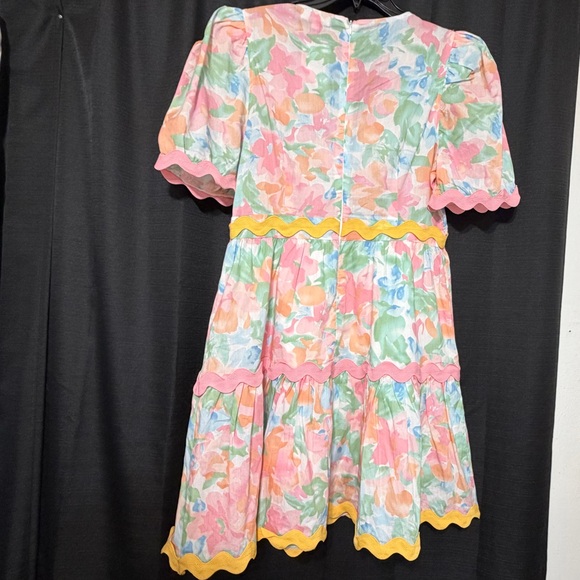 Entro Women’s Pastel Dress - Picture 2 of 8